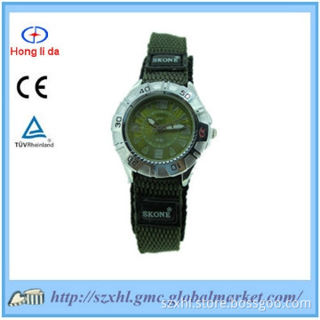 Fashion stainless steel case back watch  of Nylon strap ladies  watch